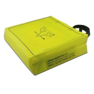 Tipo de corte a presión Reutilizables impermeables PP tejidos bolsas de compras laminadas con logotipos personalizados