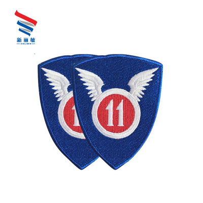 Patches de algodón/hilados gemelos tejidos con logotipo personalizado para promoción de clubes escolares