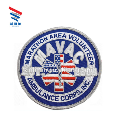 Patches de algodón/hilados gemelos tejidos con logotipo personalizado para promoción de clubes escolares