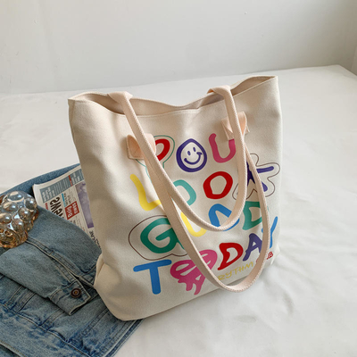 Bolsa de compras personalizada con OEM / ODM aceptable y logotipo personalizado