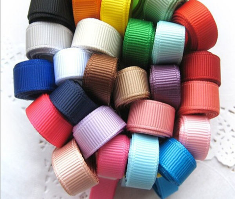6mm-40mm 196 opciones de color personalizadas banda de poliéster de grano grueso cinta en tela de satén