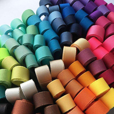 6mm-40mm 196 opciones de color personalizadas banda de poliéster de grano grueso cinta en tela de satén