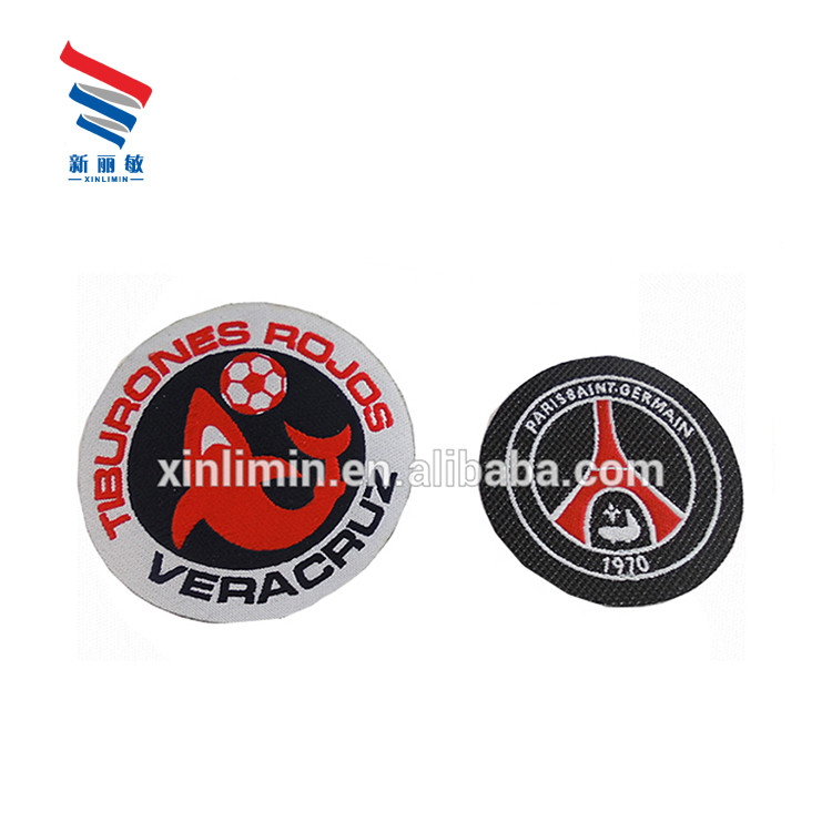 Botón en el estilo diseño personalizado hierro en parches tejidos para el equipo de fútbol Club personalizado