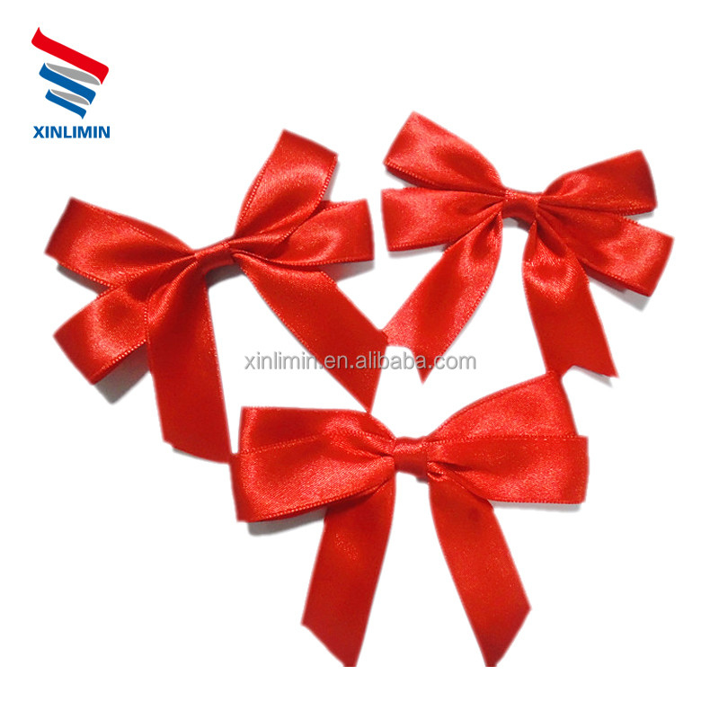 Arco de cinta de satén rojo hecho a mano para embalaje de regalos B2B elevar su juego de presentación