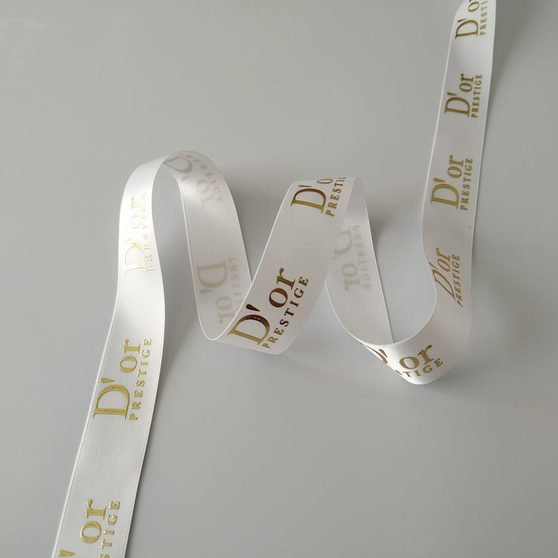 Aceptado OEM Personalizado de papel de oro Impreso 3D Logotipo de poliéster cinta de satén para envoltura de regalos